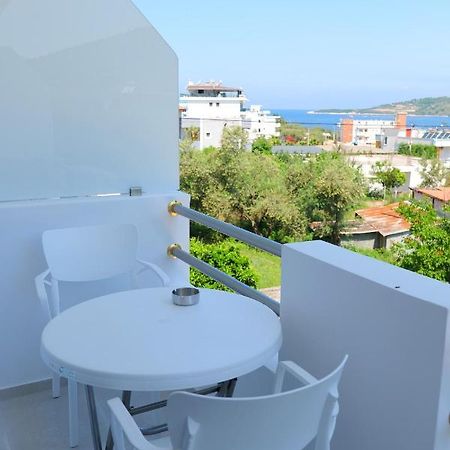 Iljo Apartments Ksamil Esterno foto