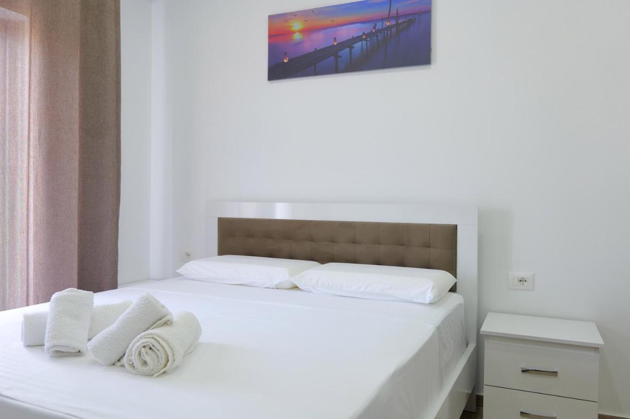 Iljo Apartments Ksamil Esterno foto