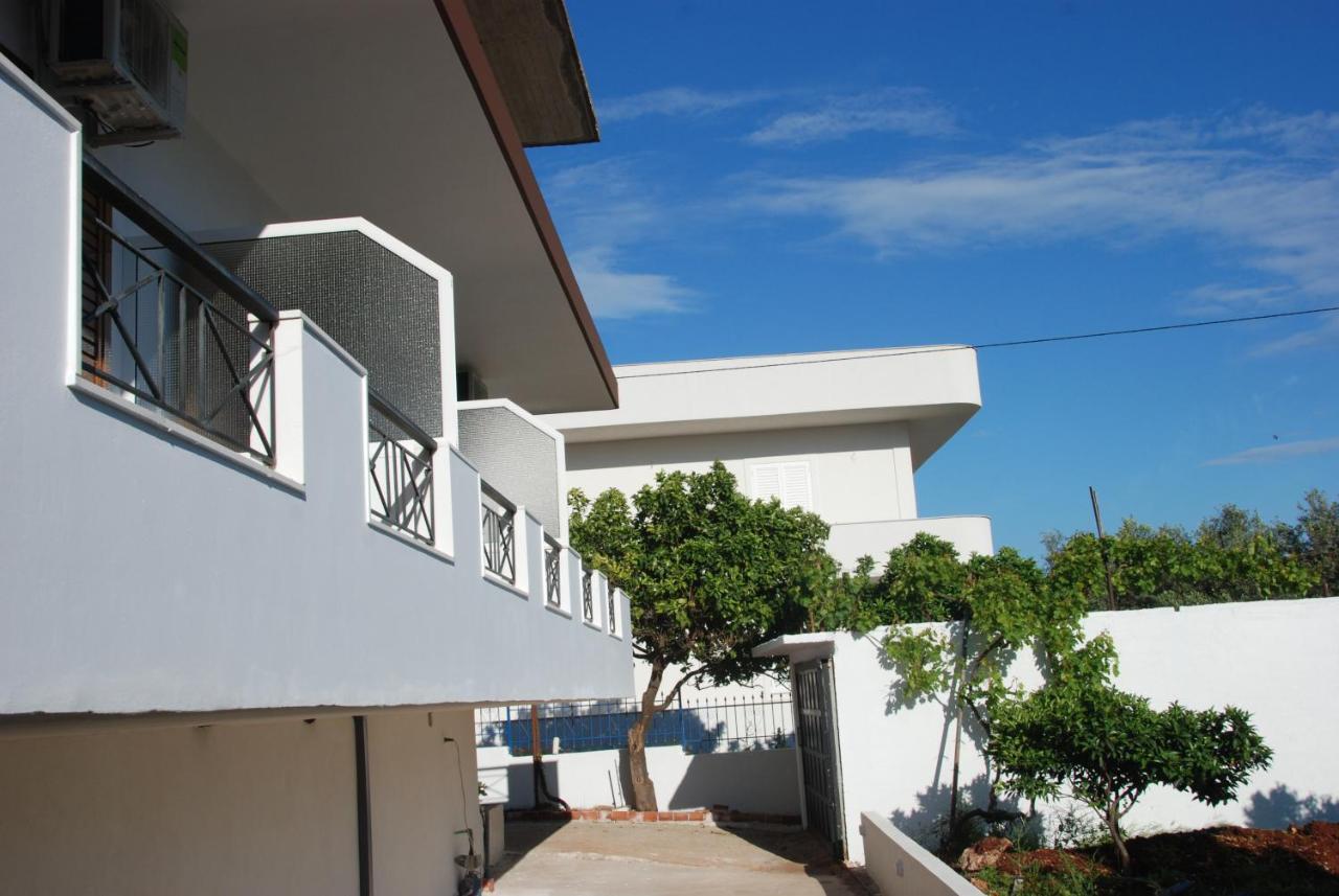 Iljo Apartments Ksamil Esterno foto